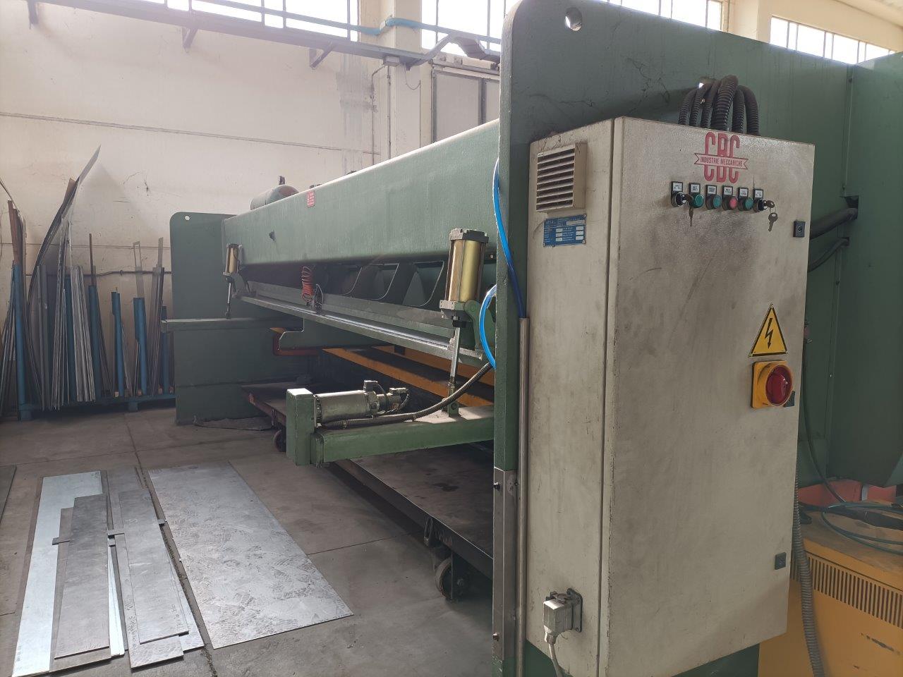 CBC ID 2 6000 x 8  1999